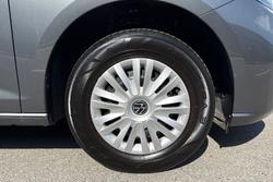 VOLKSWAGEN CADDY Photo 5
