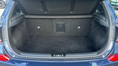 Hyundai i30 Photo autoimg-4b24e2796bda29eff7ef729a2b09e92d61df7465.jpg
