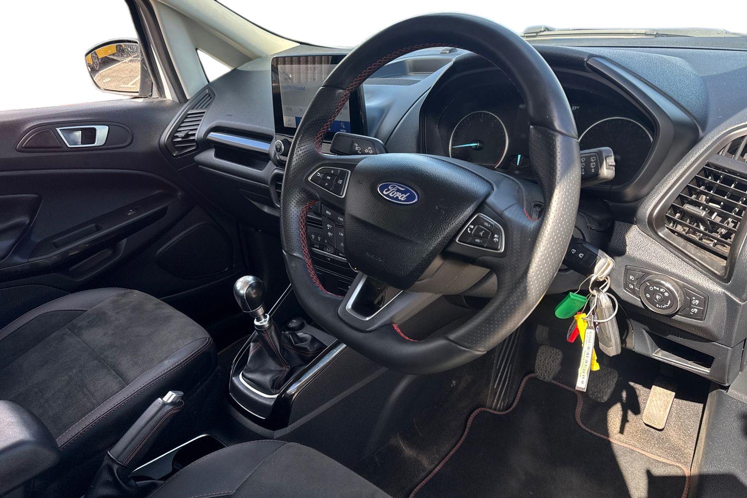 Ford EcoSport Photo 8