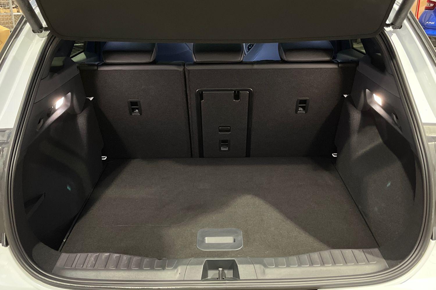 Ford EXPLORER Photo 20