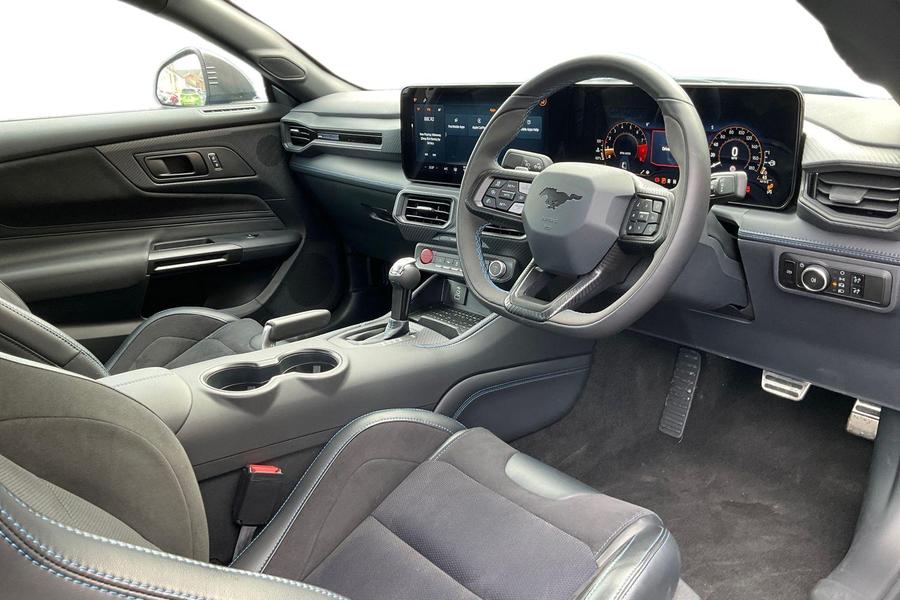 Ford MUSTANG Photo autoimg-4b292cb0cfe1af08b4411292a794d04976e672f9.jpg