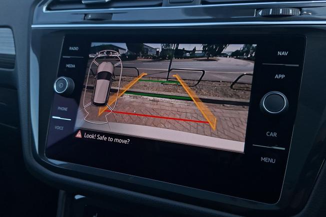 VOLKSWAGEN Tiguan Allspace Photo 27