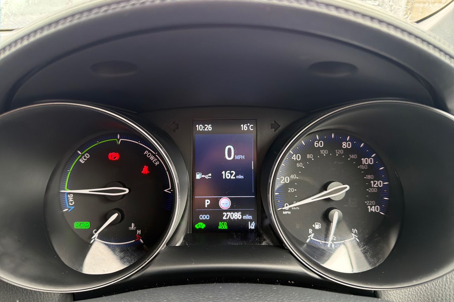 Toyota C-HR Photo 12