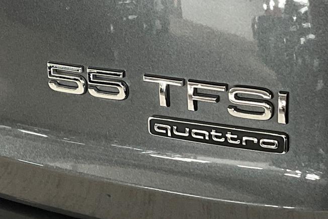 AUDI Q7 Photo 36