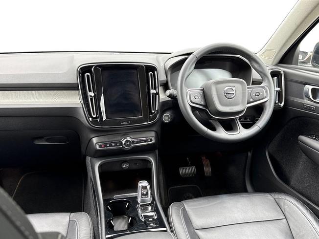 VOLVO Xc40 Photo 11