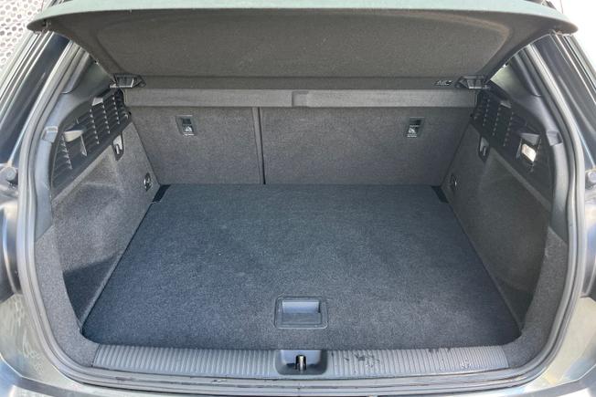 AUDI Q2 Photo 12