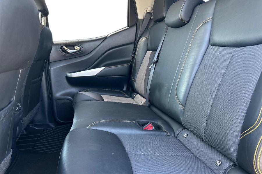 Nissan NAVARA Photo autoimg-4b327df971c86a0c061ff42952b24db8c647d8f8.jpg