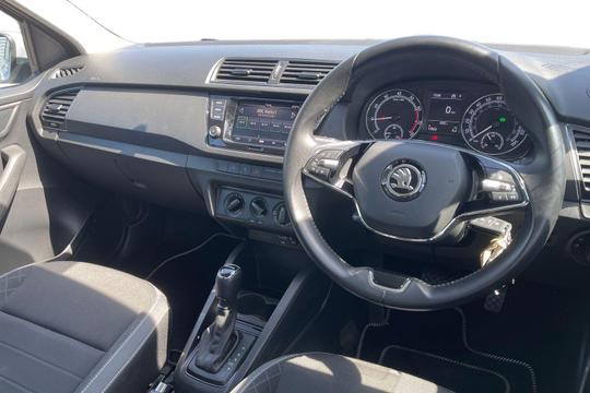 Skoda Fabia Photo autoimg-4b336f5660af0b38c6410987011cf8eb37f701e4.jpg