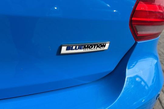 Volkswagen Polo Photo autoimg-4b342404a8b98a62f8af180e99a1b2f57fa163bf.jpg