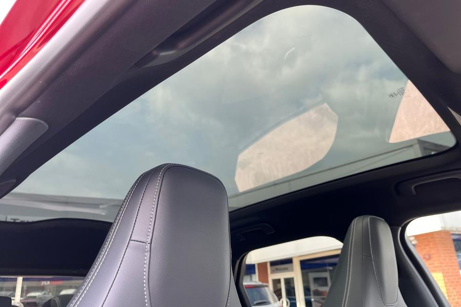 Ford EXPLORER Photo autoimg-4b3636830f4381d8d31b59ddda48fb675c50cebf.jpg