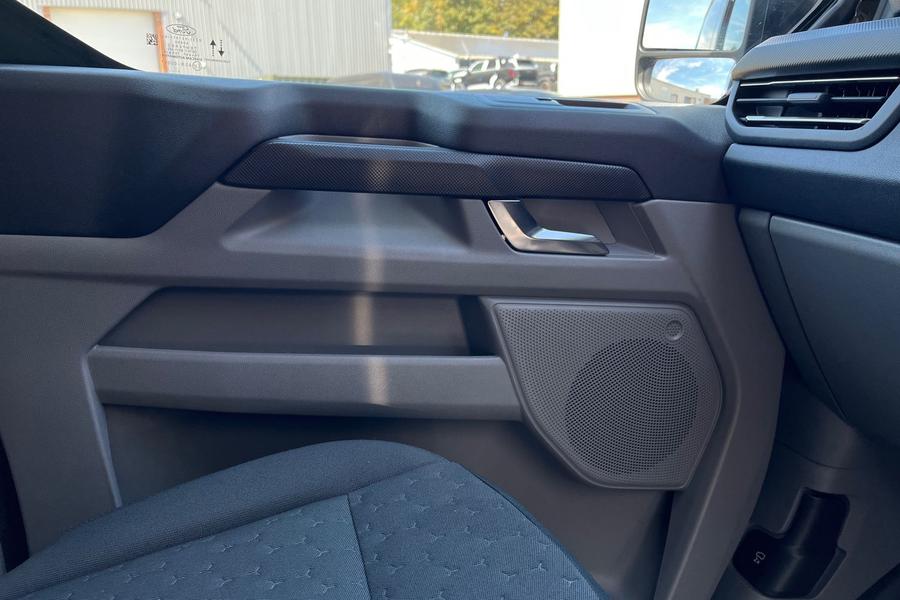 Ford TRANSIT CUSTOM Photo autoimg-4b3cbbbc39856cb87341e9ee6ba4ef4e3b7149a2.jpg