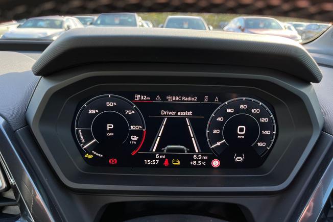 AUDI Q4 E-Tron Photo 15