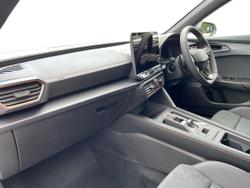 CUPRA Formentor Photo 2