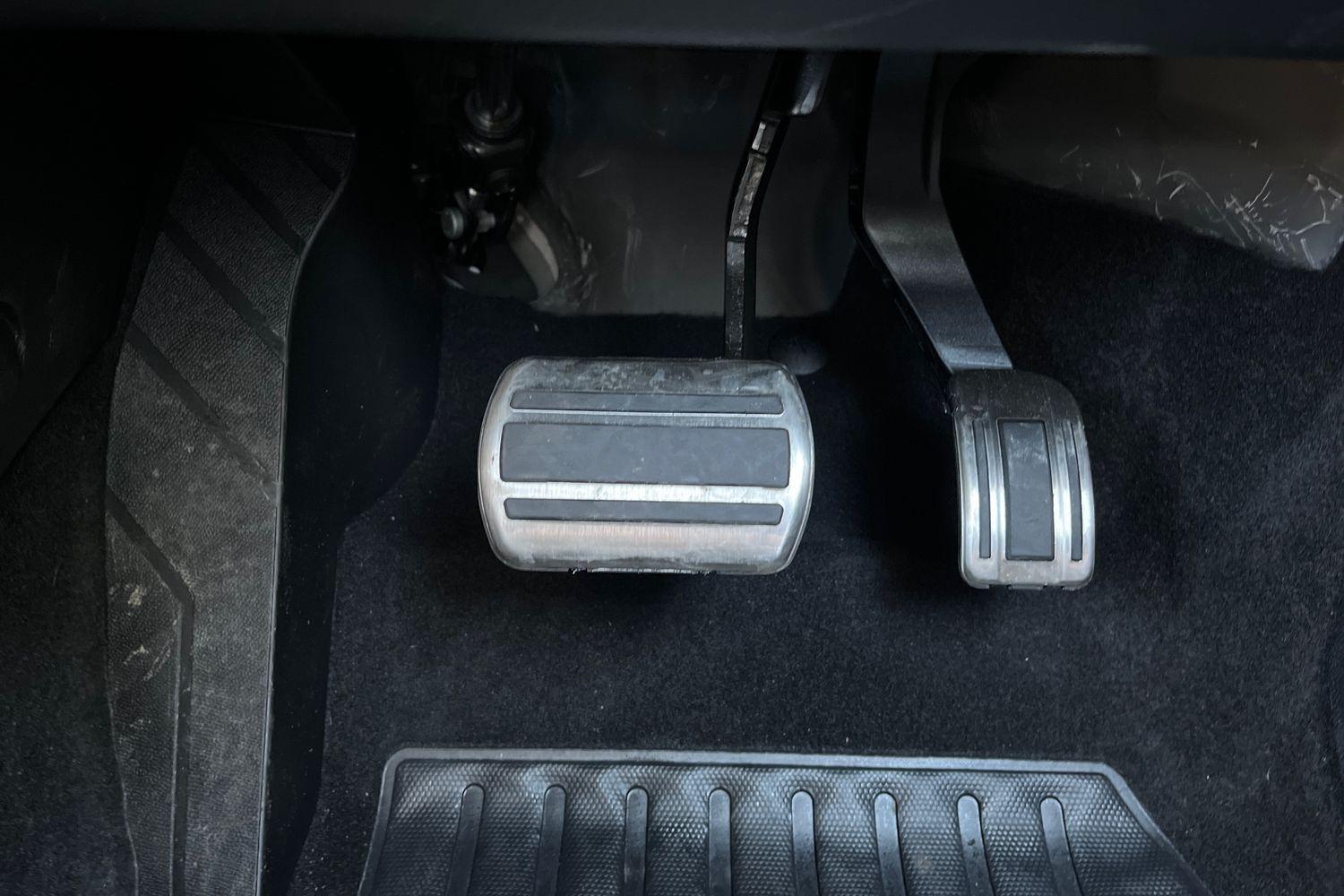 Vauxhall CORSA Photo 26