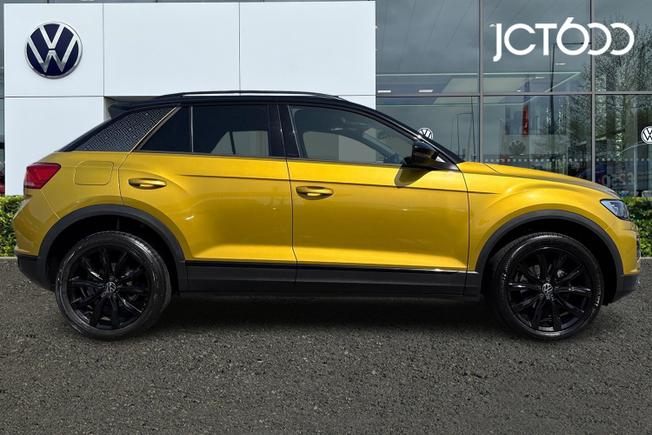 VOLKSWAGEN T-Roc Photo 4