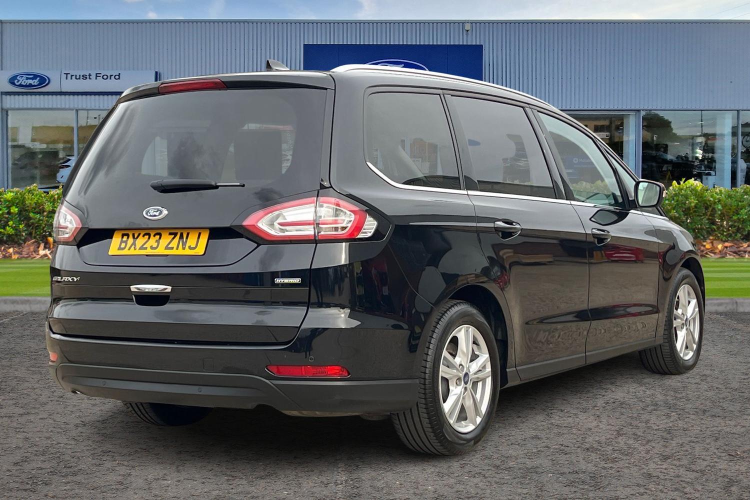 Ford Galaxy Photo 3