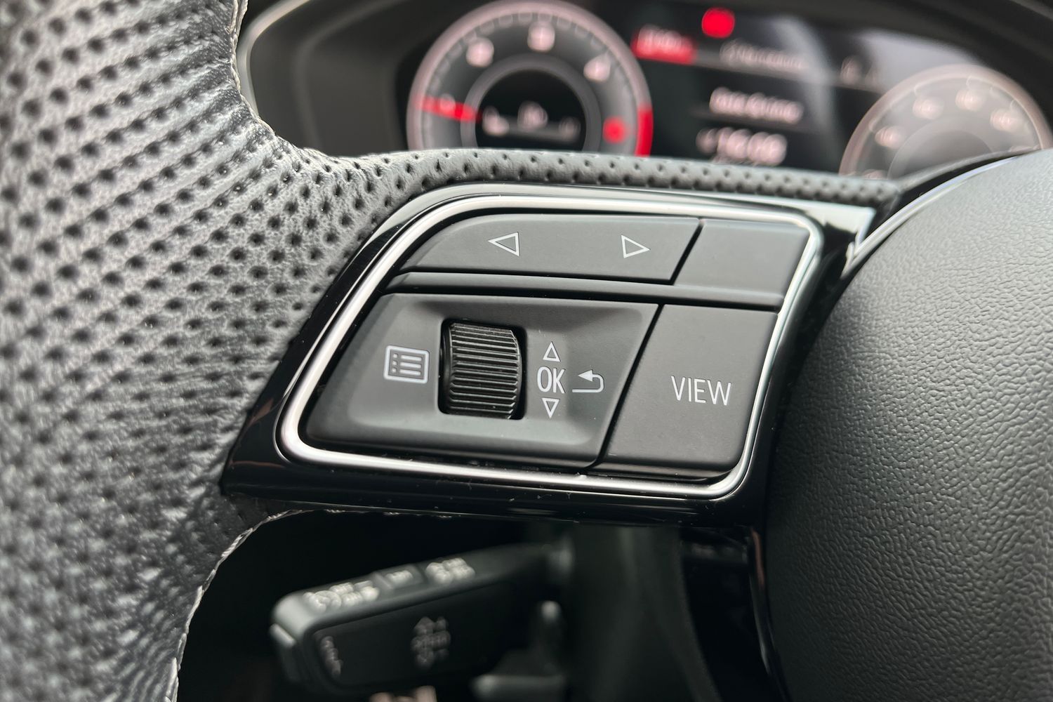 Audi A4 Avant Photo 31