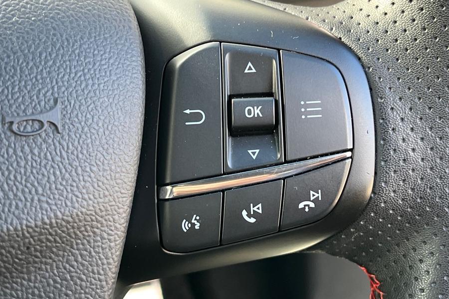 Ford Focus Photo autoimg-4b4f8aeae1abc4f982a6c9a16e7b60ab3739c446.jpg