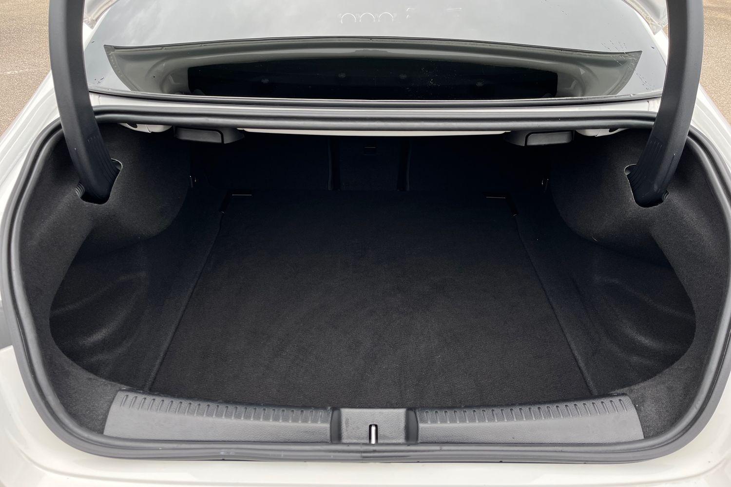 Mercedes-Benz CLA Photo 20