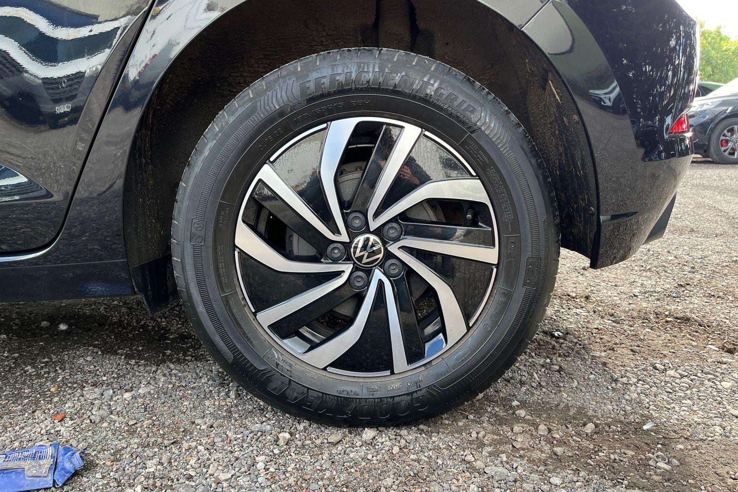 Volkswagen POLO Photo 25
