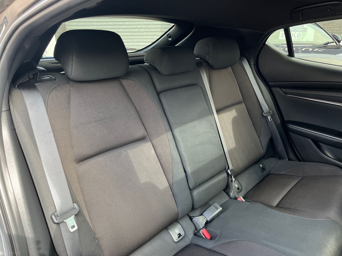 Mazda Mazda3 Photo 32