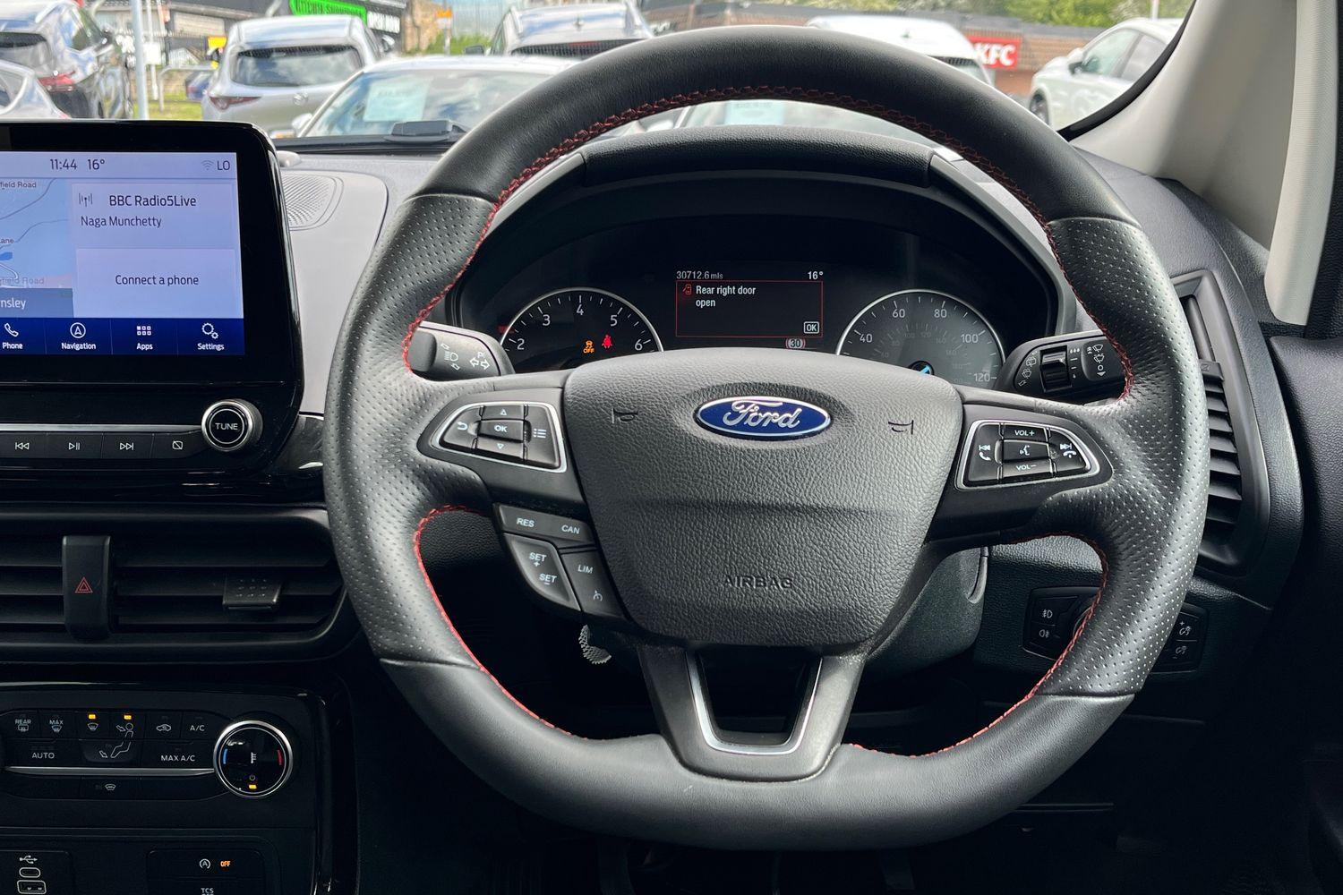 Ford ECOSPORT Photo 11