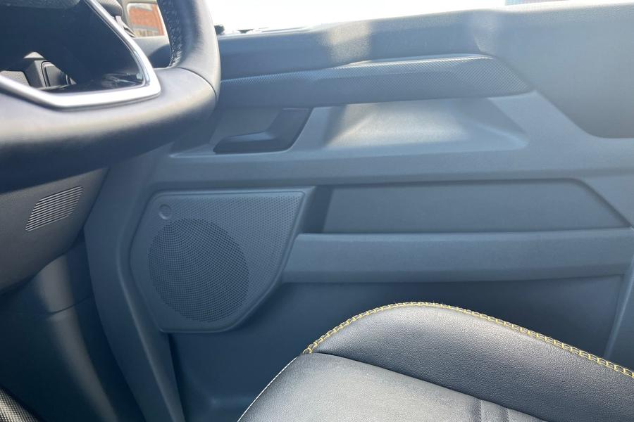 Ford TRANSIT CUSTOM Photo autoimg-4b5dbeec383ea071dadb86ee418aa1d6a42a79e1.jpg