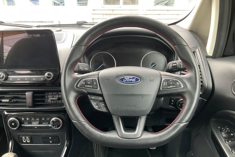Ford ECOSPORT Photo autoimg-4b5e9f386fbd895f67a4cd2382a738f81150afad.jpg