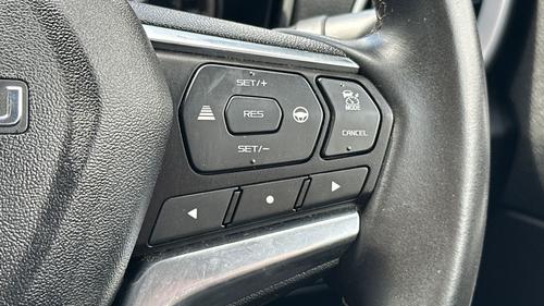 Isuzu D-MAX Photo autoimg-4b6001c2aa98a3d549b010f8d42d3df75664db97.jpg