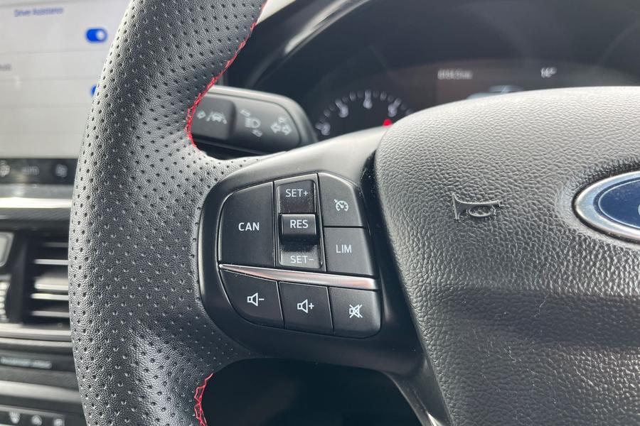 Ford FOCUS Photo autoimg-4b600fd054f169705afc94adbc6e62a79a5b326b.jpg