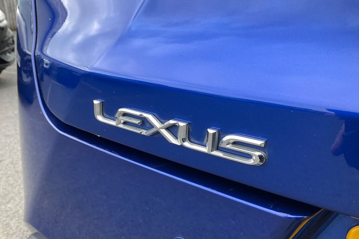 Lexus UX Photo 38