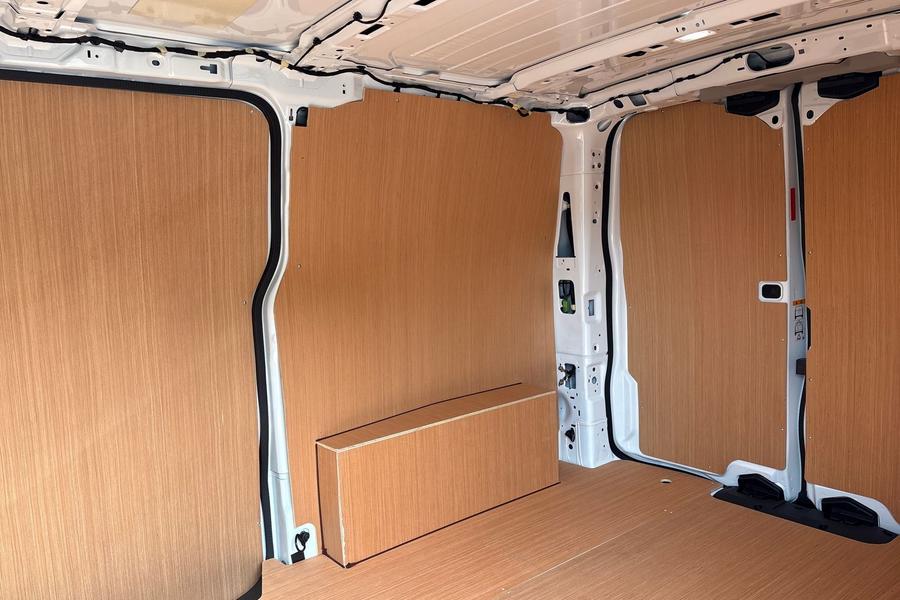 Ford E-TRANSIT CUSTOM Photo autoimg-4b621bb7dfde5be8790fac09c58d45a7ff89ee51.jpg