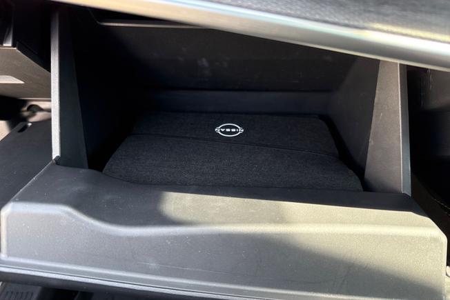 NISSAN Qashqai Photo 60
