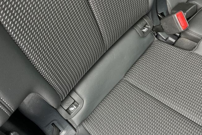 AUDI Q3 Photo 45