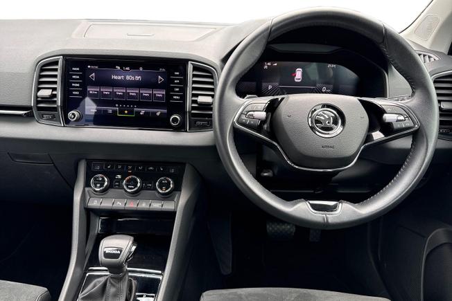 ŠKODA Karoq Photo 11