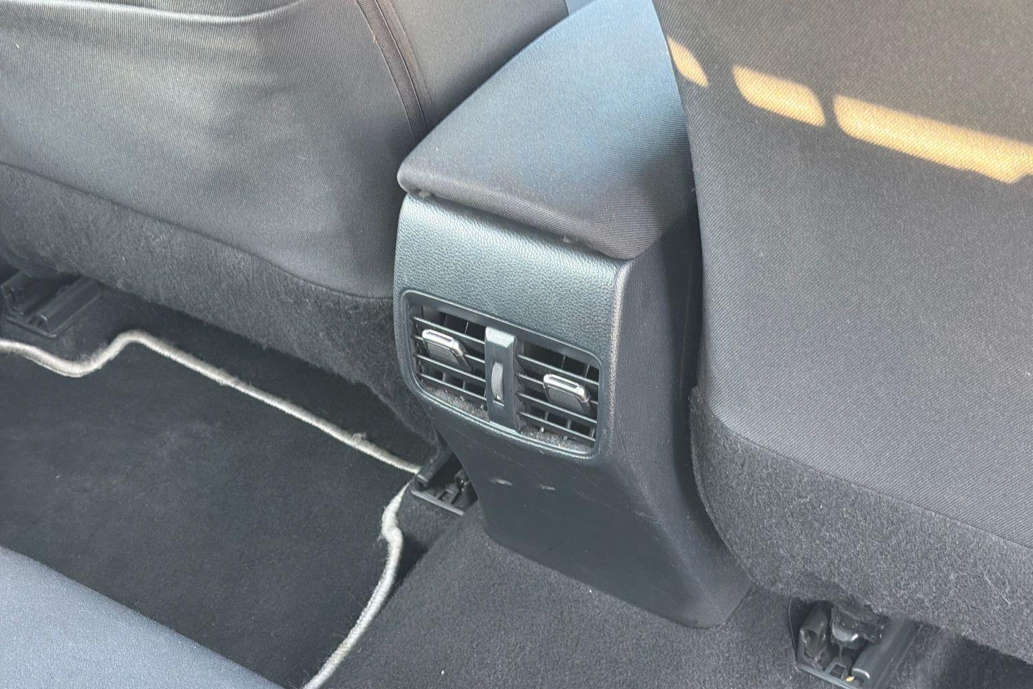 Toyota COROLLA Photo 28