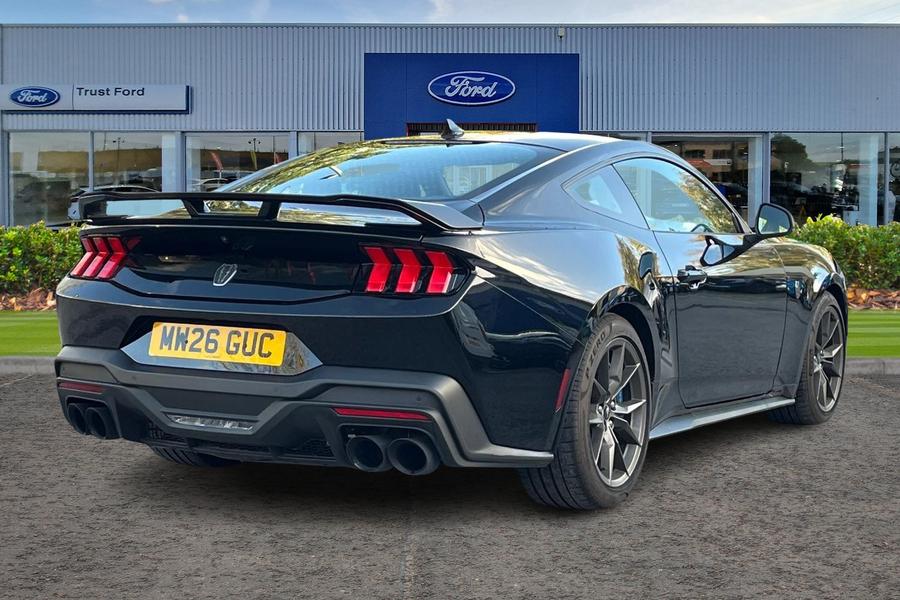 Ford MUSTANG Photo autoimg-4b6db3df7db2f3d5c78c9cb4a751b03b47665038.jpg