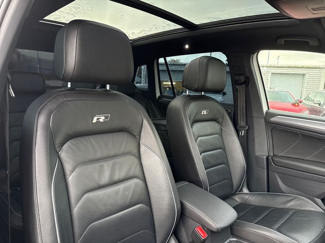 VOLKSWAGEN Tiguan Photo 34
