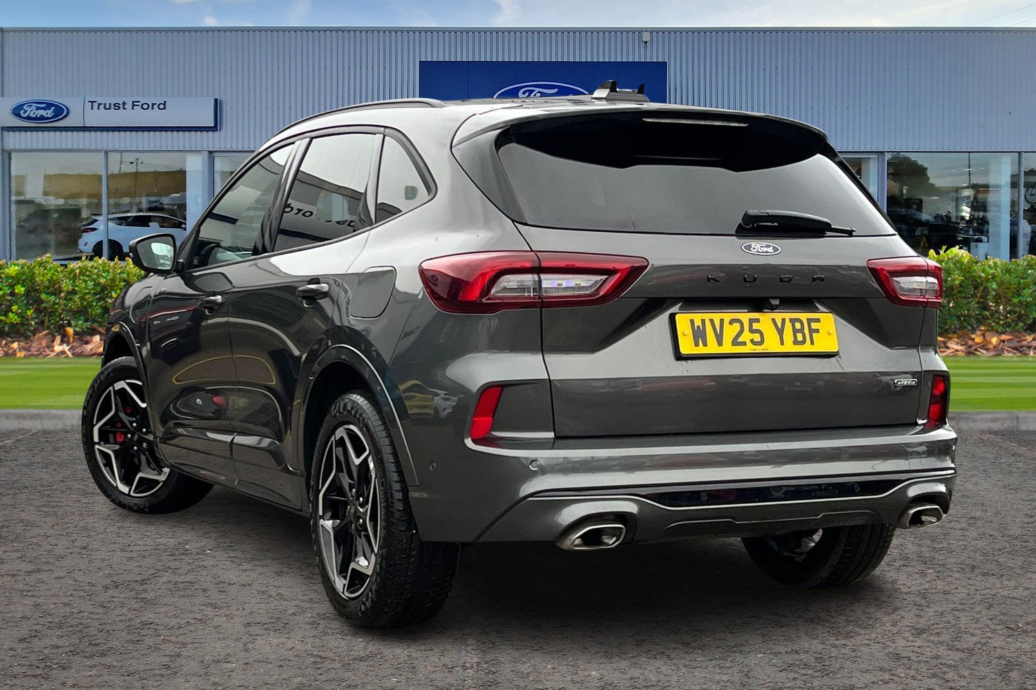 Ford KUGA Photo 1