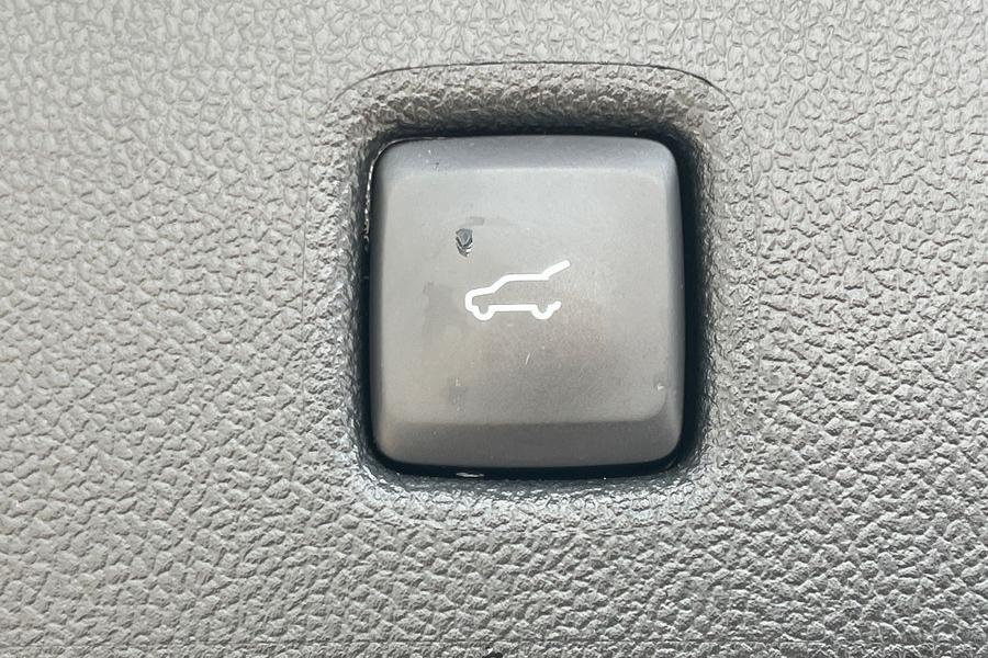 Ford KUGA Photo autoimg-4b7c7a7b30296d10f7d537818f902c70cf80d654.jpg