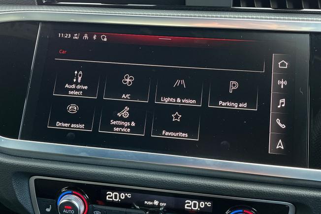 AUDI Q3 Photo 47