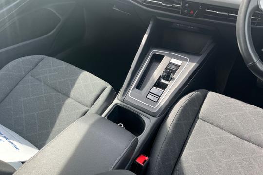 Volkswagen Golf Photo autoimg-4b7edc88bc6382e261db6de90b418ab77cfa741a.jpg