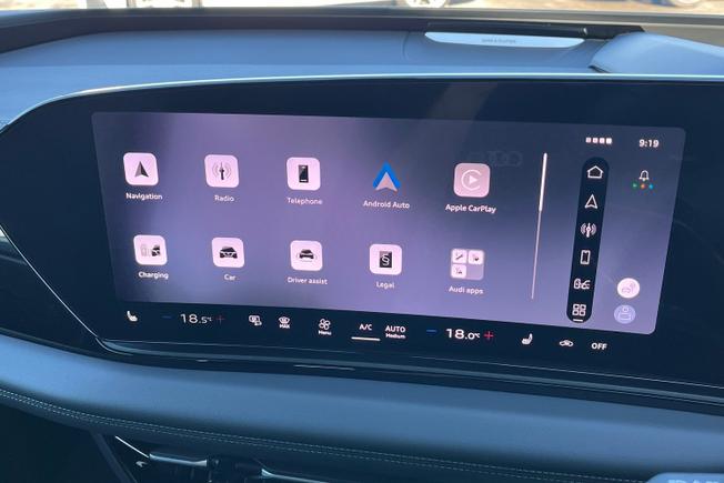 AUDI  A6 Sportback Photo 13