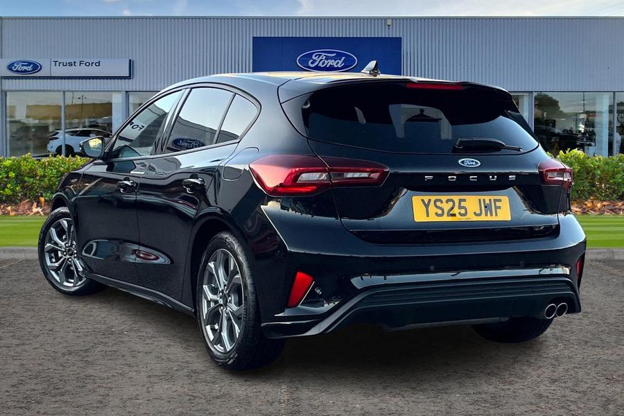 Ford FOCUS Photo autoimg-4b841f9fe8e10c61988dba48995d89a010b94c0e.jpg