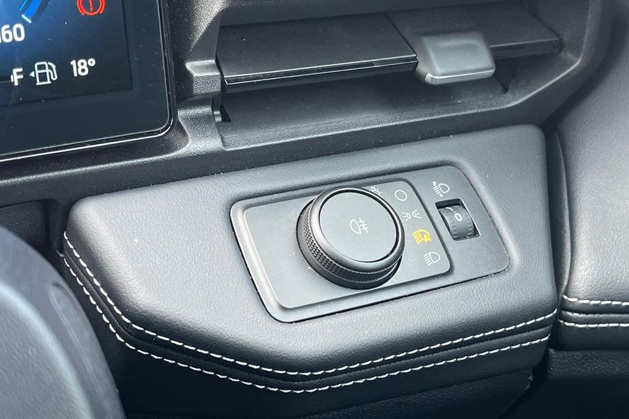 Ford Puma Photo autoimg-4b8437f3dc6440567b84462b7e4bb50baec0395c.jpg