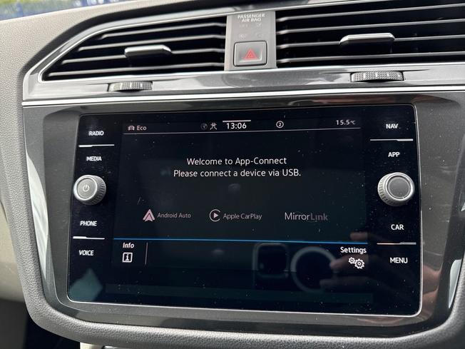 VOLKSWAGEN Tiguan Photo 40