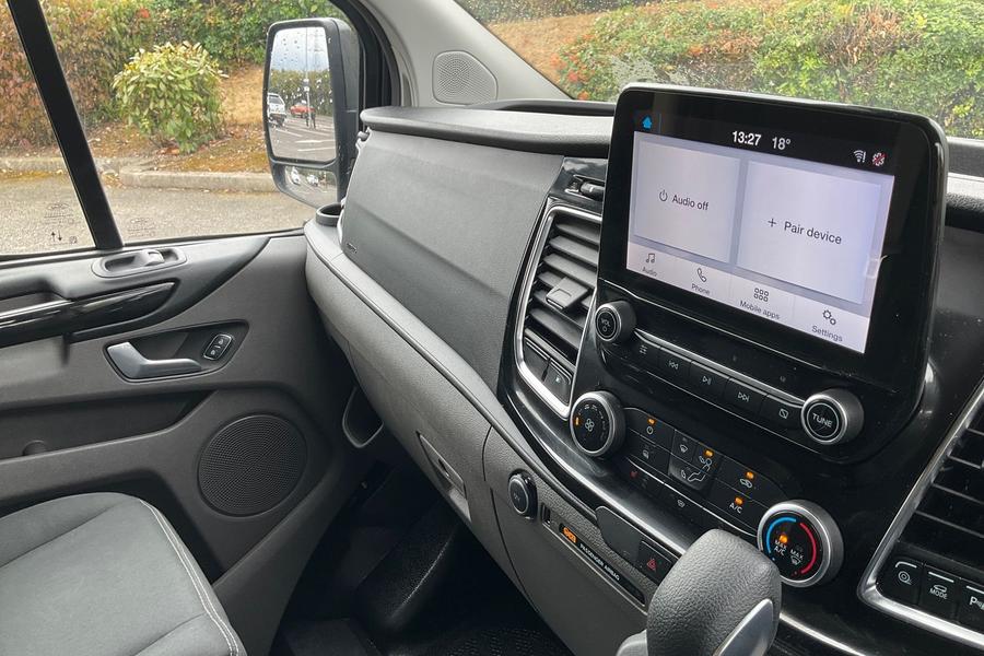 Ford Transit Custom Photo autoimg-4b86f531210457d364074c7a75ed31233b46c486.jpg
