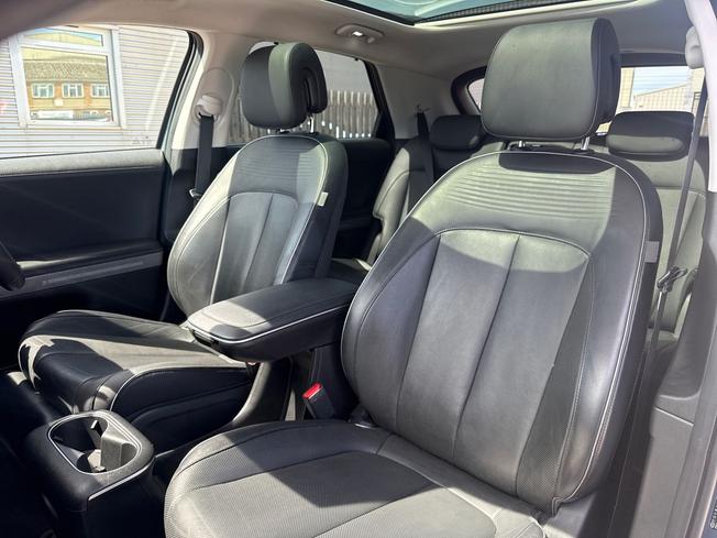 HYUNDAI Ioniq 5 Photo 39