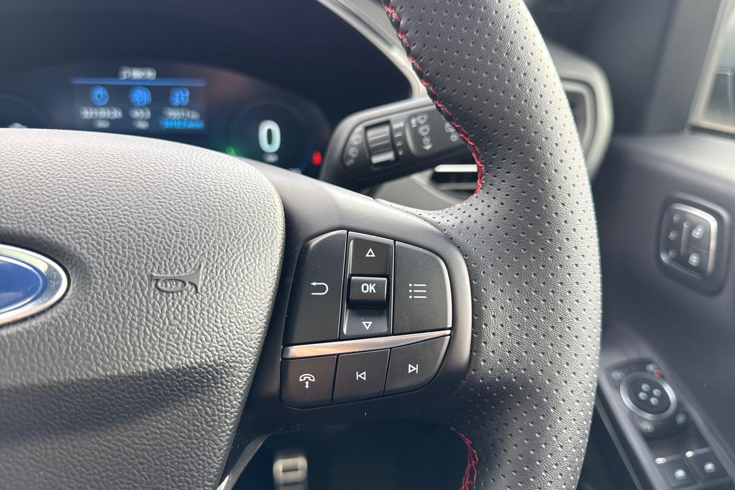 Ford KUGA Photo 28