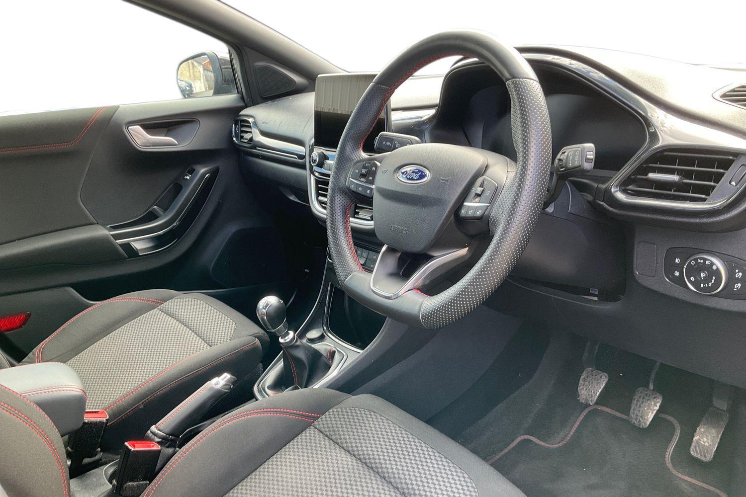 Ford PUMA Photo 8